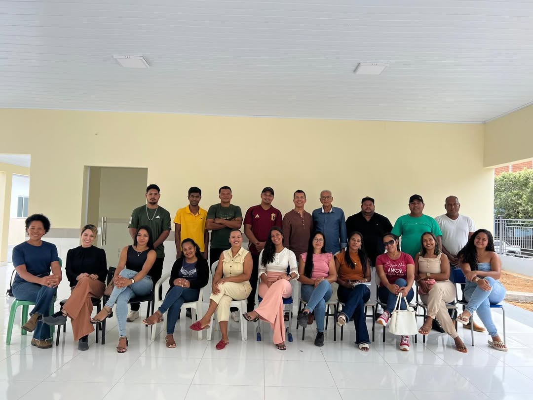 Escola Municipal de Artes e Cultura: Reunião Define Início Das Aulas e Projetos