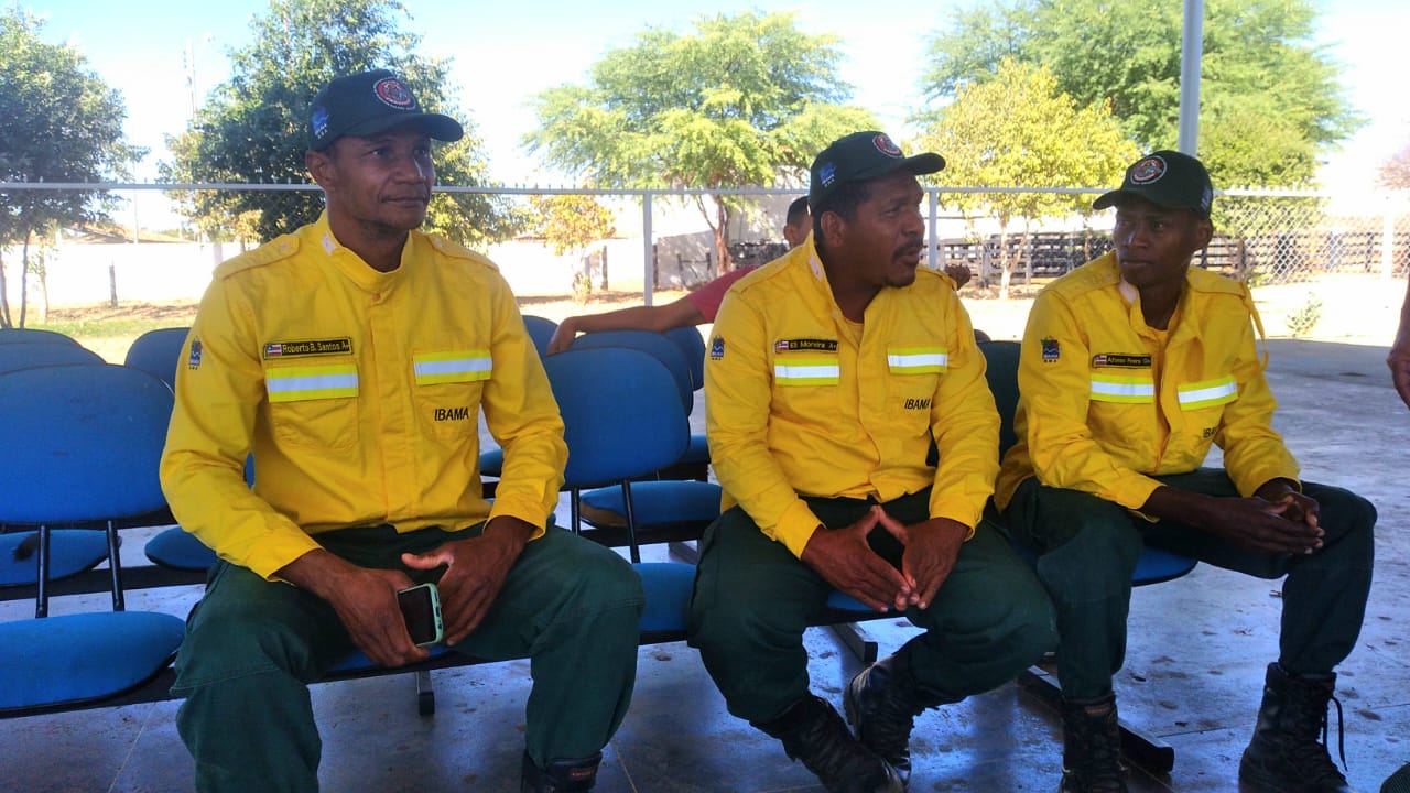 Secretaria de Meio Ambiente realiza entrega de equipamentos à equipe PrevFogo, e assinará termo de uso de concessão do espaço do pavilhão por 10 anos