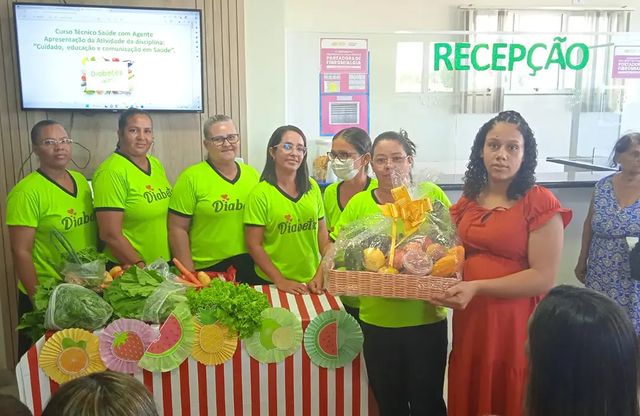 foi realizada na Unidade de Saúde Vera Lúcia, uma atividade de promoção da Saúde, voltado aos Agentes Comunitários de Saúde Agentes de Combate a Endemias do município.
