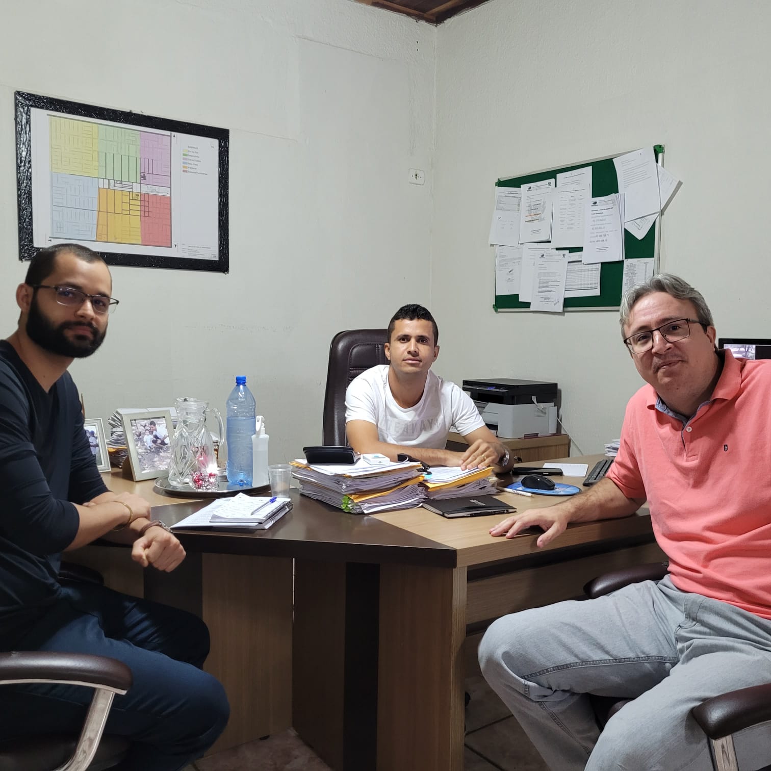 Reunião da gestão municipal com a empresa Águas de Serra reafirma compromisso de abastecimento de água no município