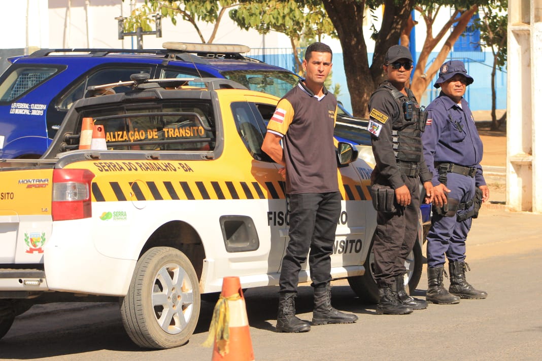 Realização de blitz educativa pela Guarda Civil Municipal de Serra do Ramalho
