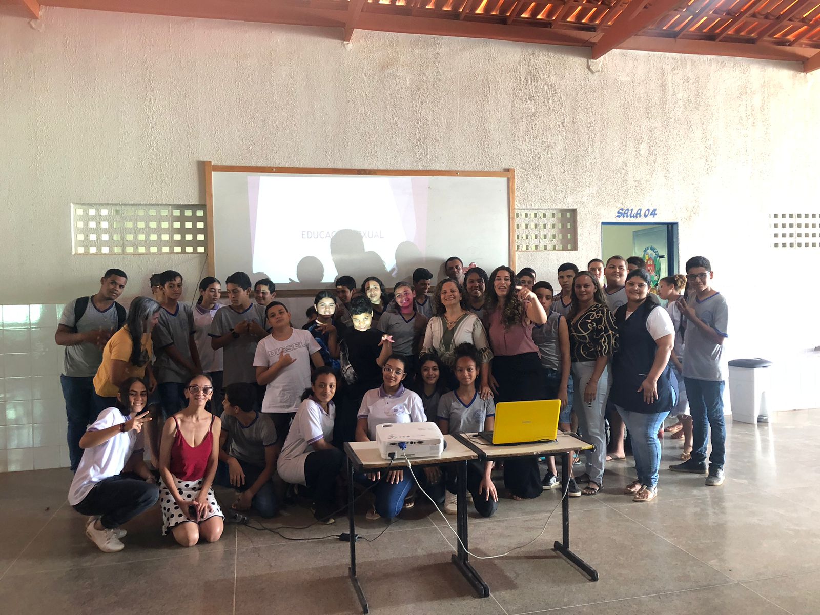 Palestra sobre Educação Sexual para os adolescentes da Escola Educandário de 1° grau Senhor do Bonfim