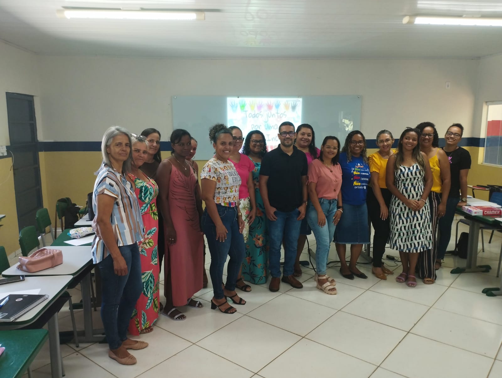 Na manhã desta quinta (02) foi realizada a oficina AEE - Professores do Atendimento Educacional Especializado, voltado à educação inclusiva para professores da rede municipal